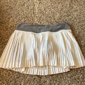Athletic skirt